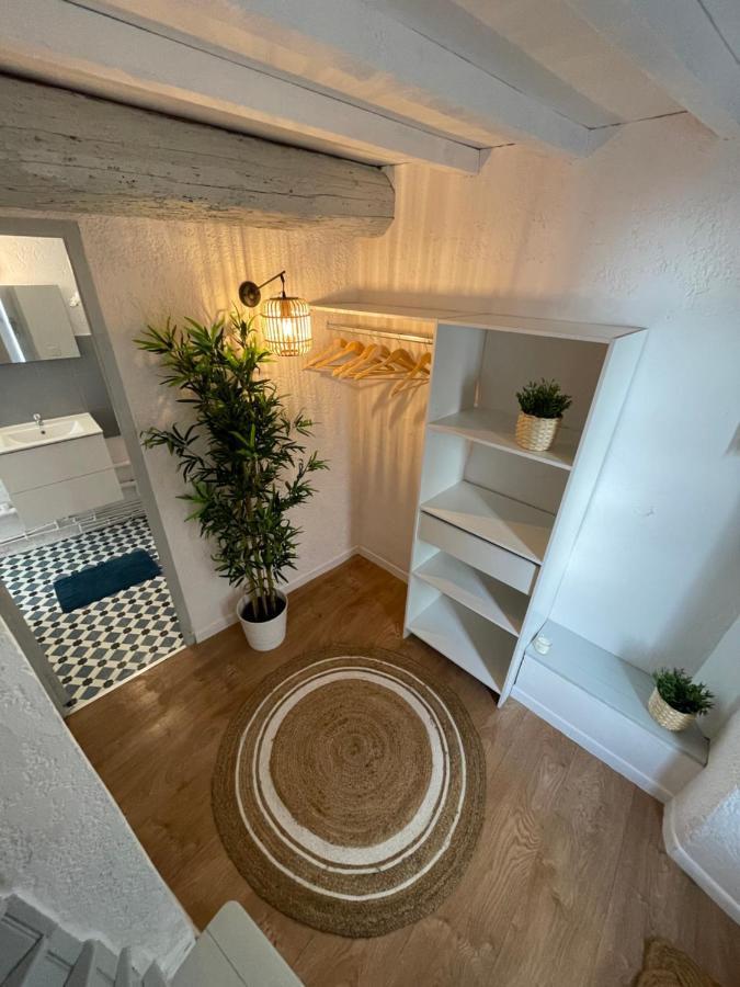 Greenery Apartment Meynes Extérieur photo